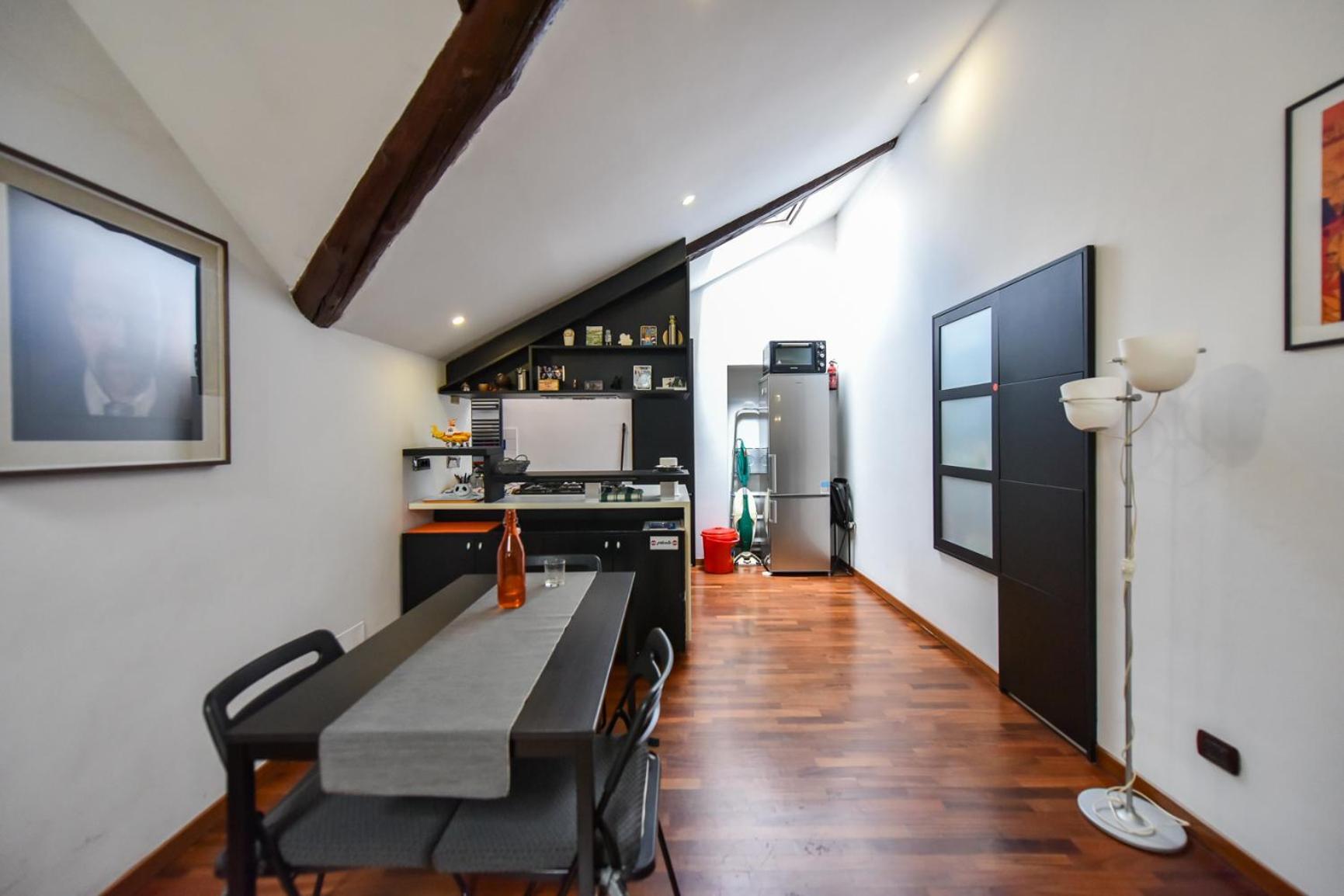 Modern Apartment Piazza Statuto Porta Susa Fs Turin Bagian luar foto