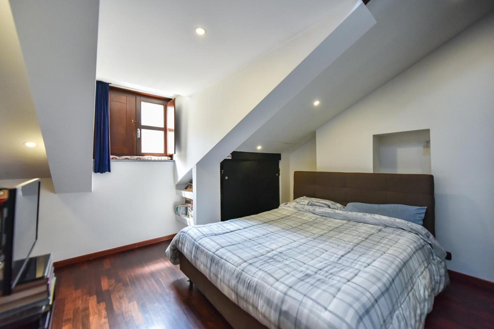 Modern Apartment Piazza Statuto Porta Susa Fs Turin Bagian luar foto