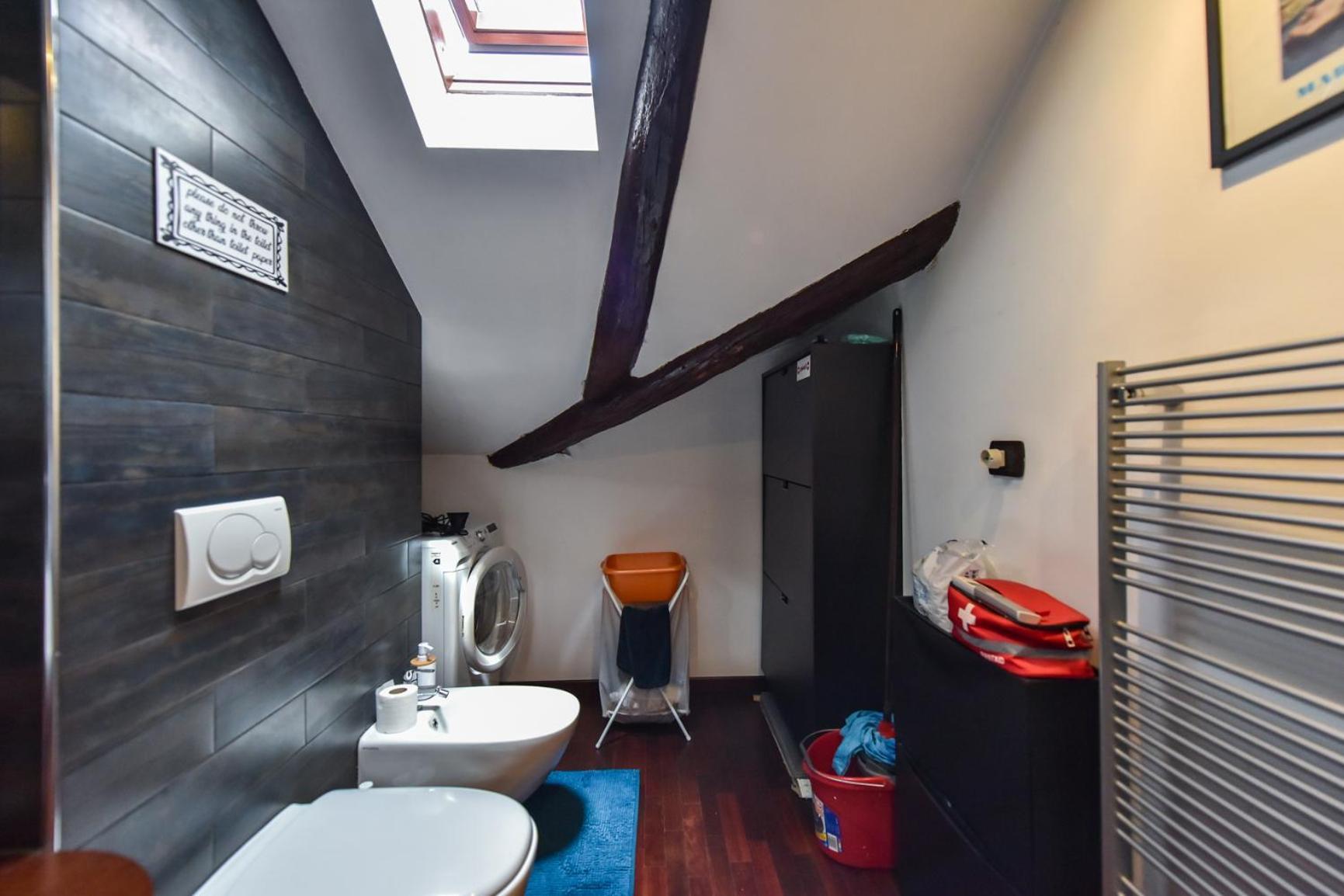 Modern Apartment Piazza Statuto Porta Susa Fs Turin Bagian luar foto